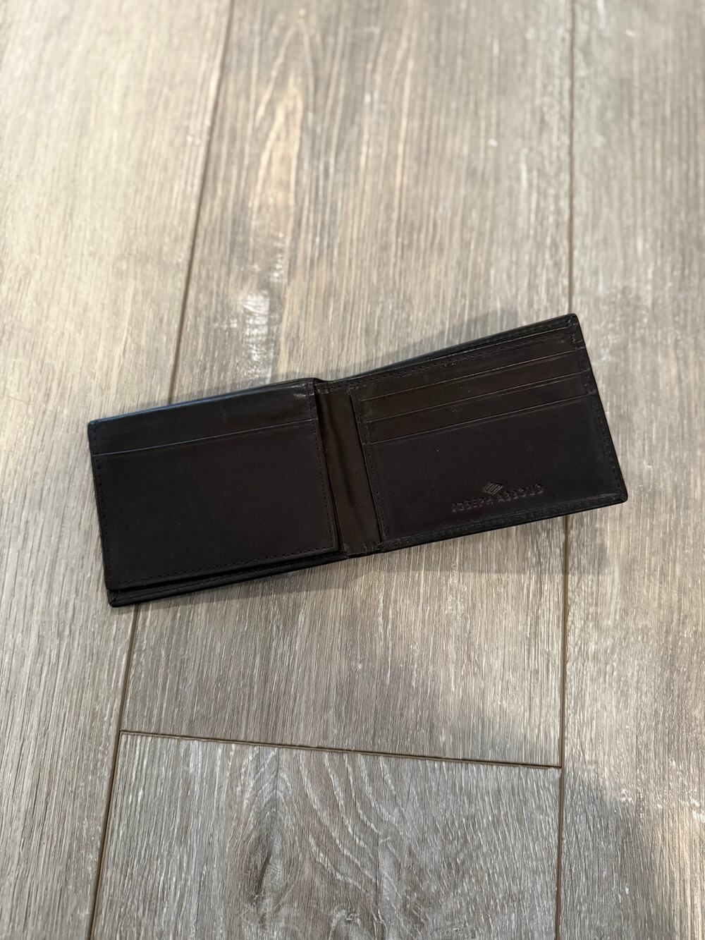 Joseph Abboud Black Leather Bifold Wallet Men’s Classic Card Holder